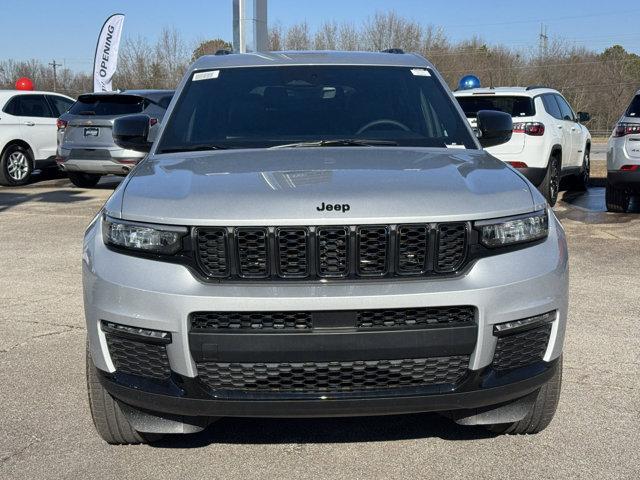 new 2025 Jeep Grand Cherokee L car, priced at $37,520