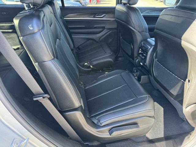 new 2025 Jeep Grand Cherokee L car, priced at $37,520