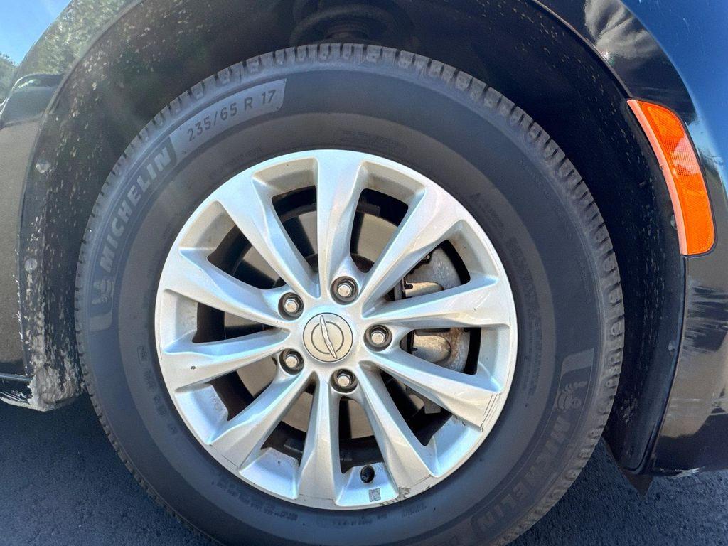 used 2017 Chrysler Pacifica car, priced at $6,499