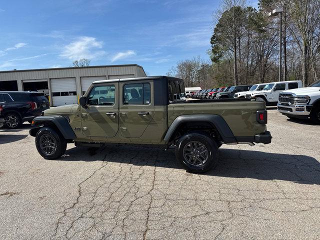 new 2026 Jeep Gladiator car, priced at $36,674