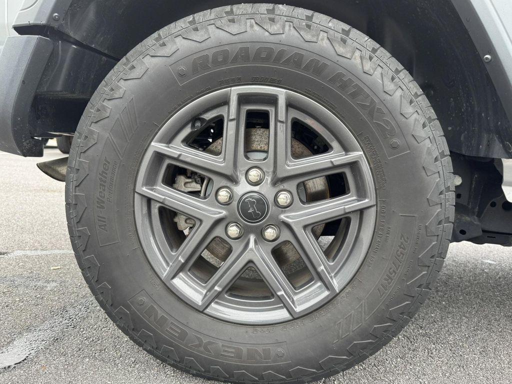used 2024 Jeep Wrangler car, priced at $29,999