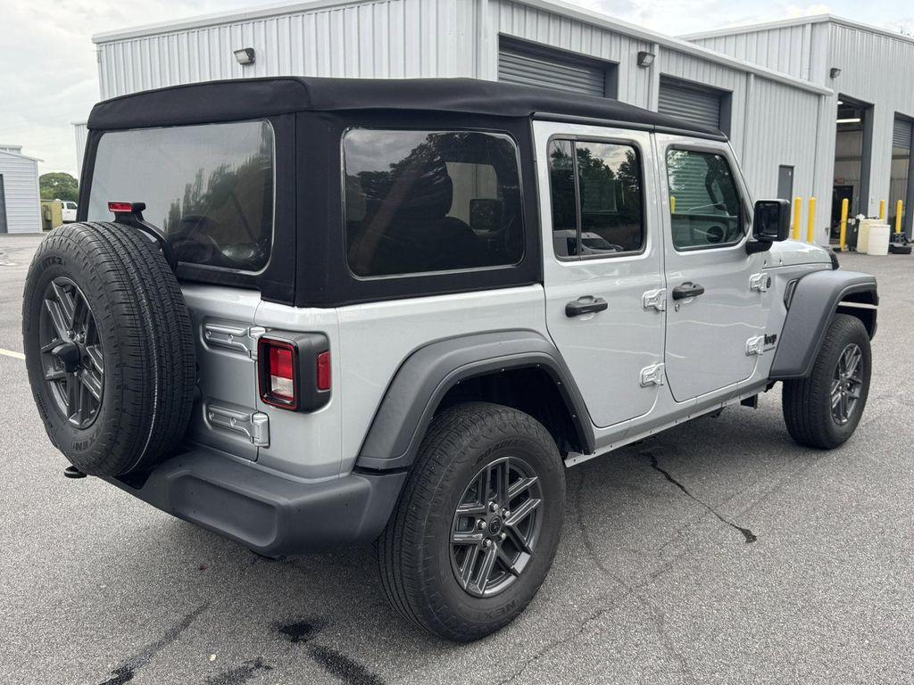 used 2024 Jeep Wrangler car, priced at $29,999