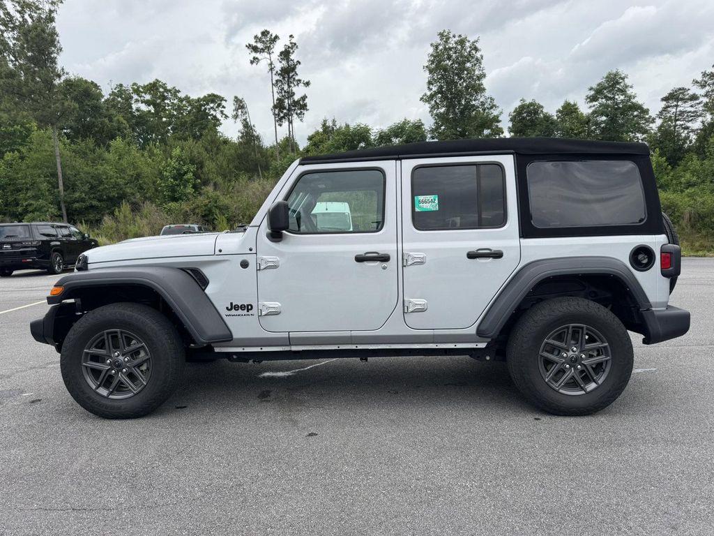 used 2024 Jeep Wrangler car, priced at $29,999