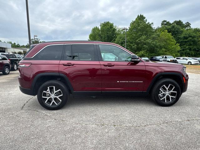 used 2025 Jeep Grand Cherokee car, priced at $32,699