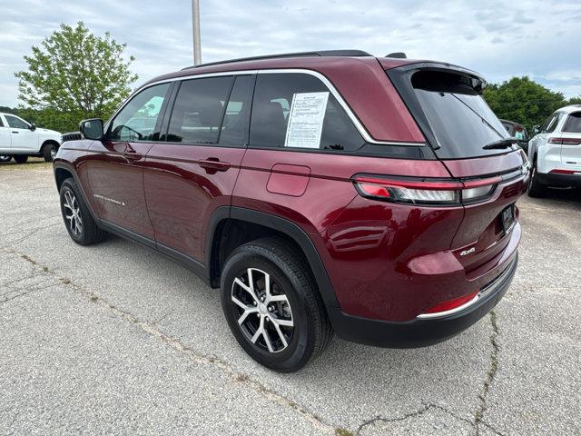 used 2025 Jeep Grand Cherokee car, priced at $32,699