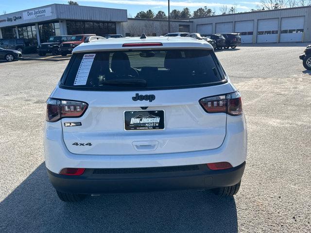 new 2025 Jeep Compass car, priced at $26,995