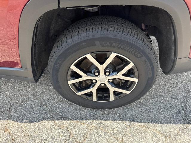 used 2025 Jeep Grand Cherokee L car, priced at $34,995