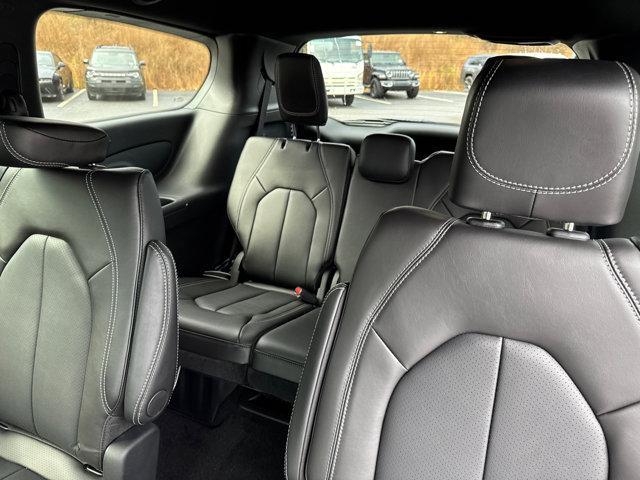 new 2026 Chrysler Pacifica car, priced at $39,333
