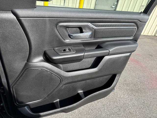 new 2025 Ram 1500 car, priced at $45,565