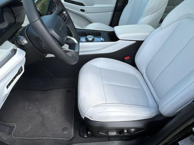 new 2026 Jeep Cherokee car, priced at $40,078