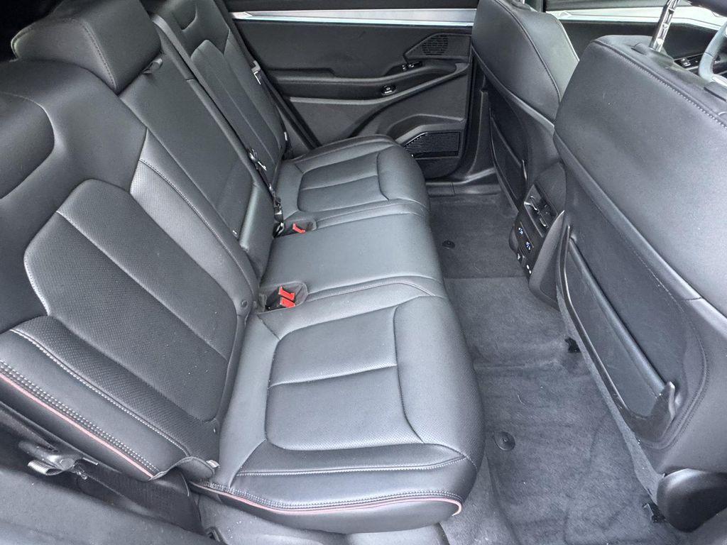 used 2024 Jeep Wagoneer S car