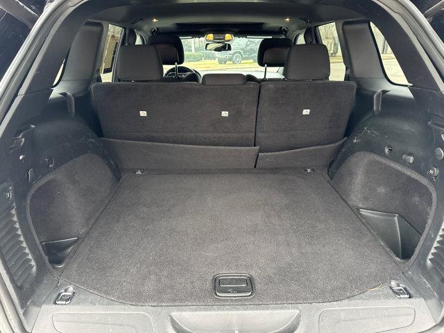 used 2016 Jeep Grand Cherokee car, priced at $13,999