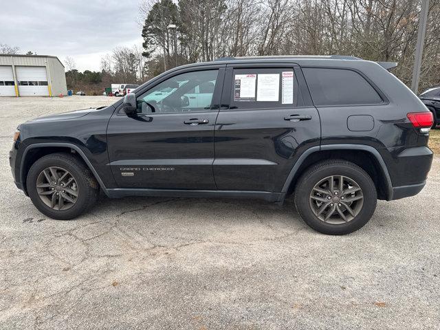 used 2016 Jeep Grand Cherokee car, priced at $13,999