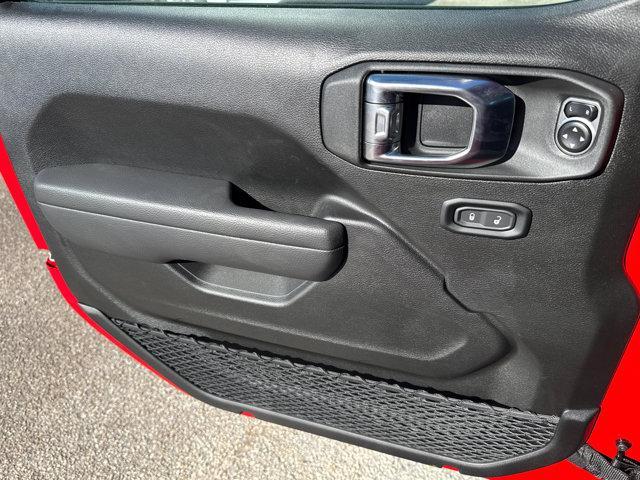 new 2025 Jeep Wrangler car, priced at $41,590