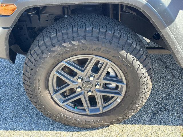 new 2025 Jeep Wrangler car, priced at $41,590