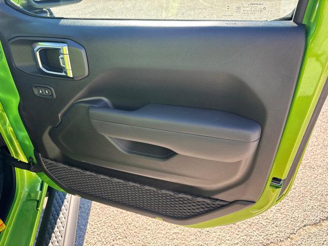 new 2025 Jeep Gladiator car, priced at $34,170