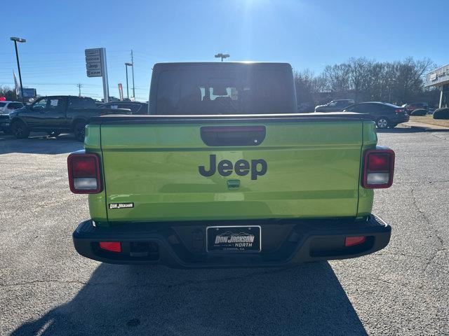 new 2025 Jeep Gladiator car, priced at $34,170