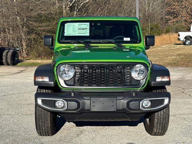 new 2025 Jeep Gladiator car, priced at $34,170