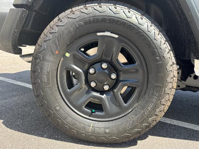 new 2026 Jeep Wrangler car, priced at $34,348