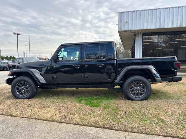 new 2025 Jeep Gladiator car, priced at $33,880
