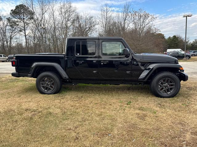 new 2025 Jeep Gladiator car, priced at $33,880