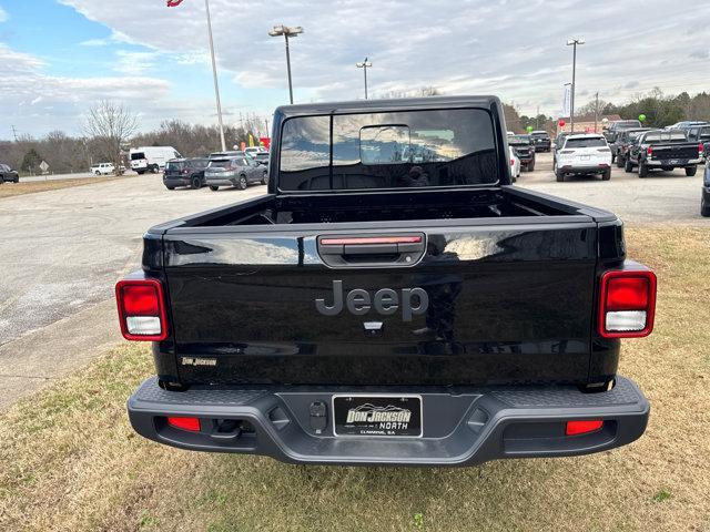 new 2025 Jeep Gladiator car, priced at $33,880