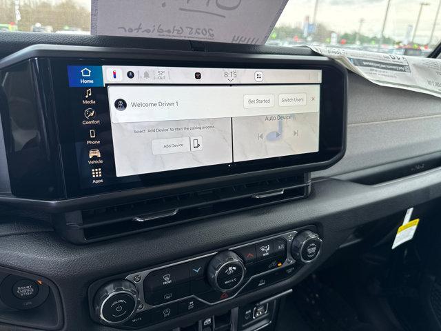 new 2025 Jeep Gladiator car, priced at $33,880