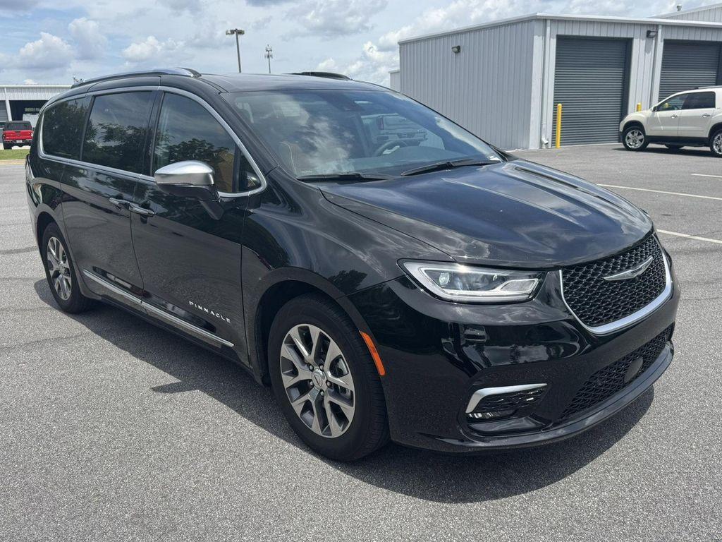 used 2024 Chrysler Pacifica car, priced at $35,694