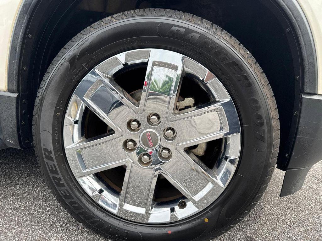 used 2010 GMC Acadia car, priced at $3,999