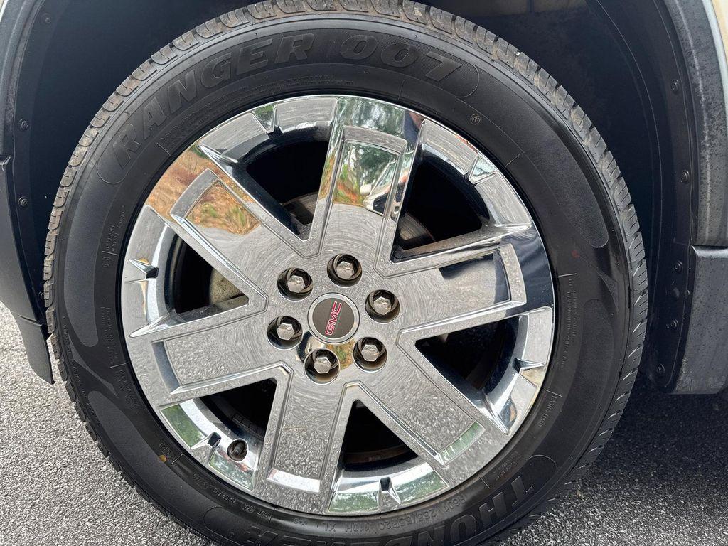 used 2010 GMC Acadia car, priced at $3,999