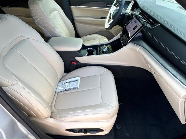 used 2025 Jeep Grand Cherokee car, priced at $36,999