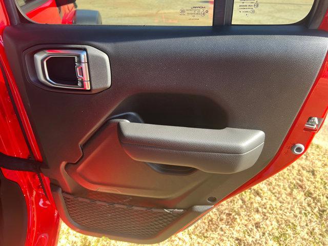 new 2025 Jeep Wrangler car, priced at $43,393