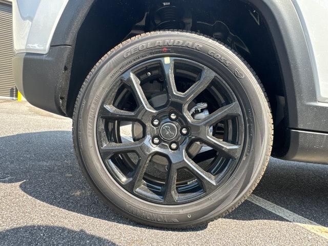new 2026 Jeep Compass car, priced at $30,883