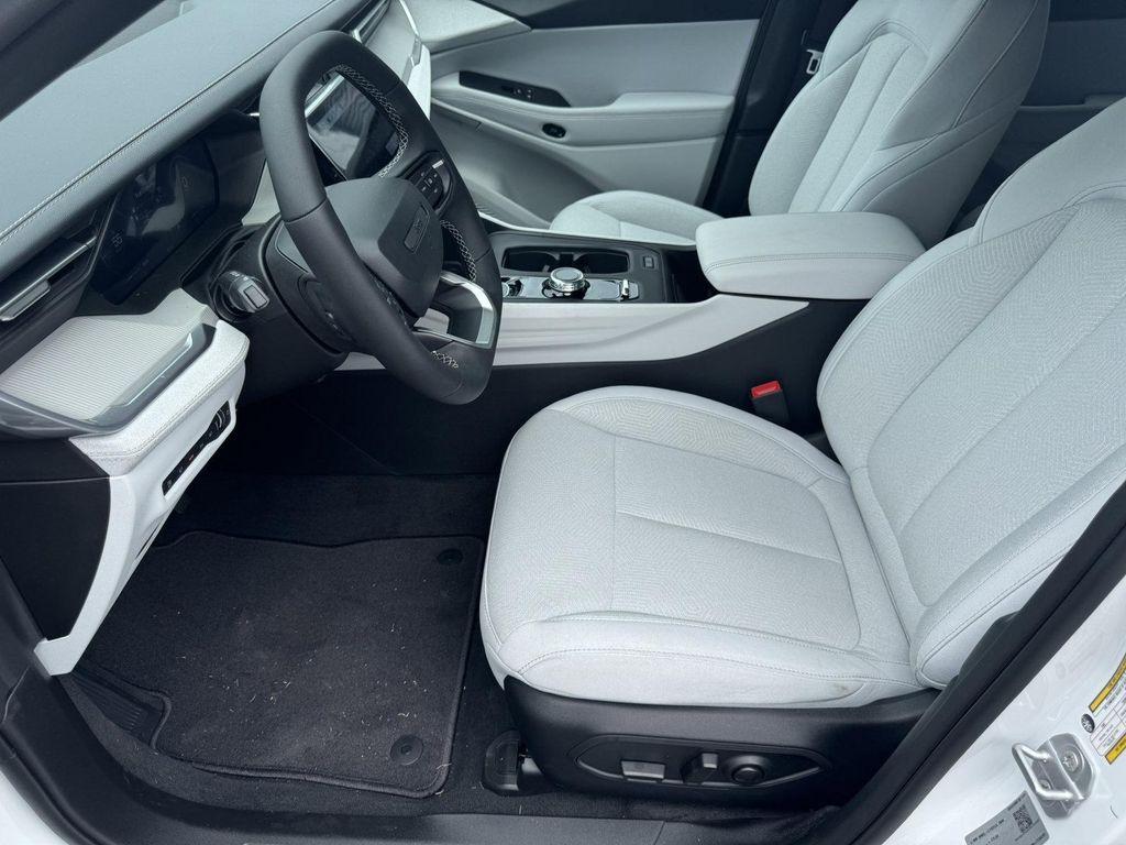 new 2026 Jeep Cherokee car, priced at $41,393