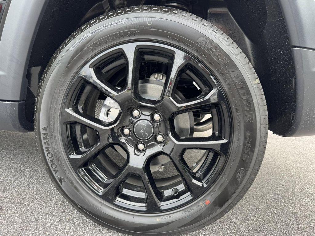 new 2026 Jeep Compass car, priced at $35,653