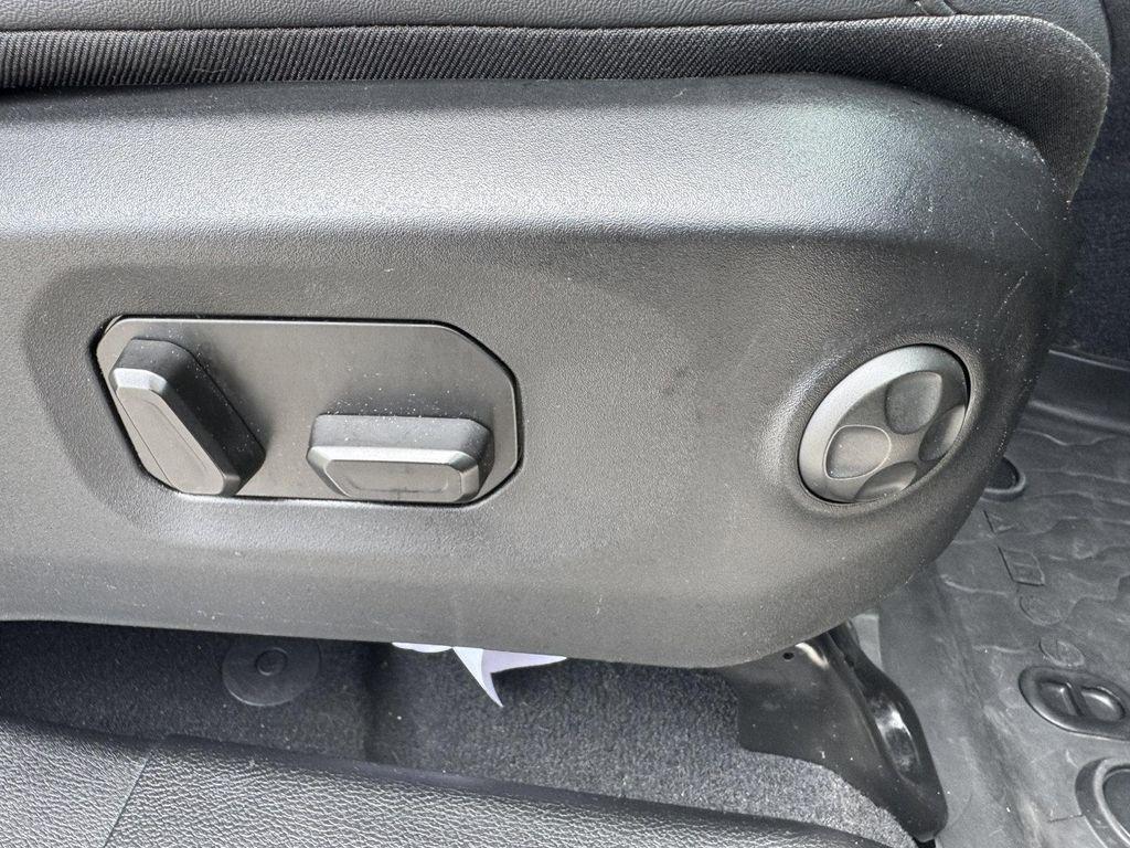 used 2025 Jeep Wrangler car, priced at $50,999