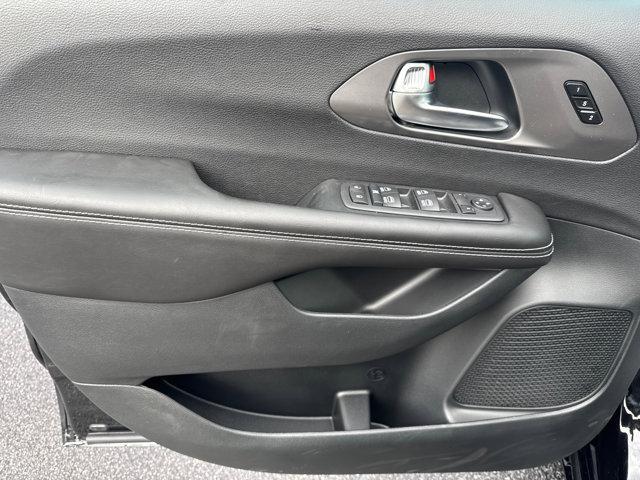 new 2026 Chrysler Pacifica car, priced at $39,333