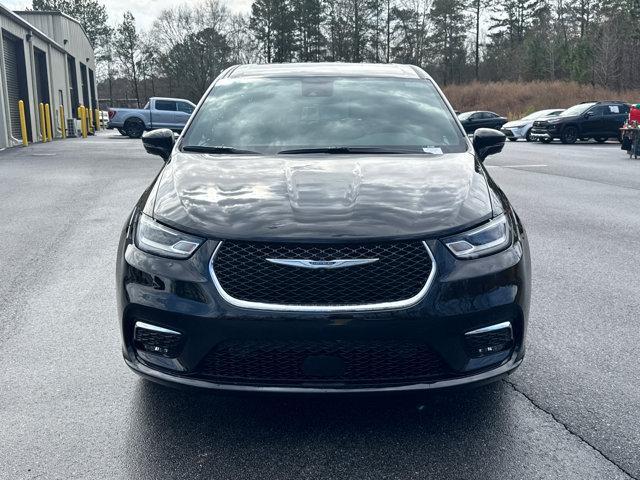 new 2026 Chrysler Pacifica car, priced at $39,333
