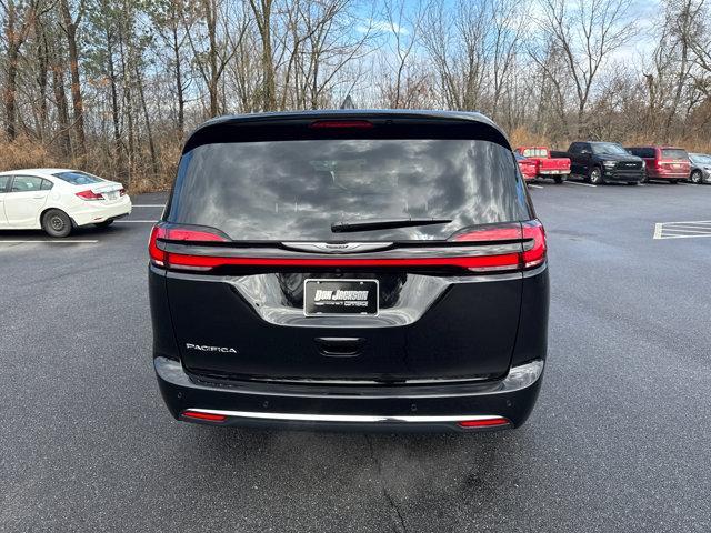 new 2026 Chrysler Pacifica car, priced at $39,333