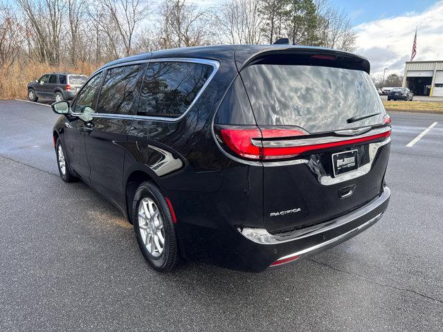 new 2026 Chrysler Pacifica car, priced at $39,333