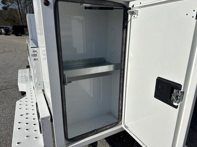 new 2025 Ram 2500 car, priced at $43,995