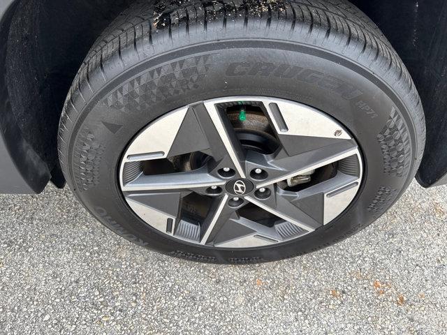 used 2025 Hyundai Tucson car, priced at $24,950
