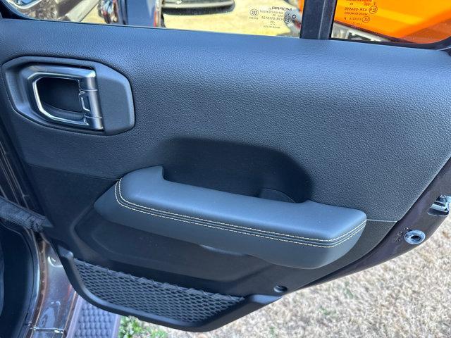 new 2025 Jeep Wrangler car, priced at $46,310