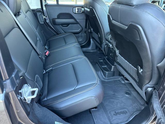 new 2025 Jeep Wrangler car, priced at $46,310