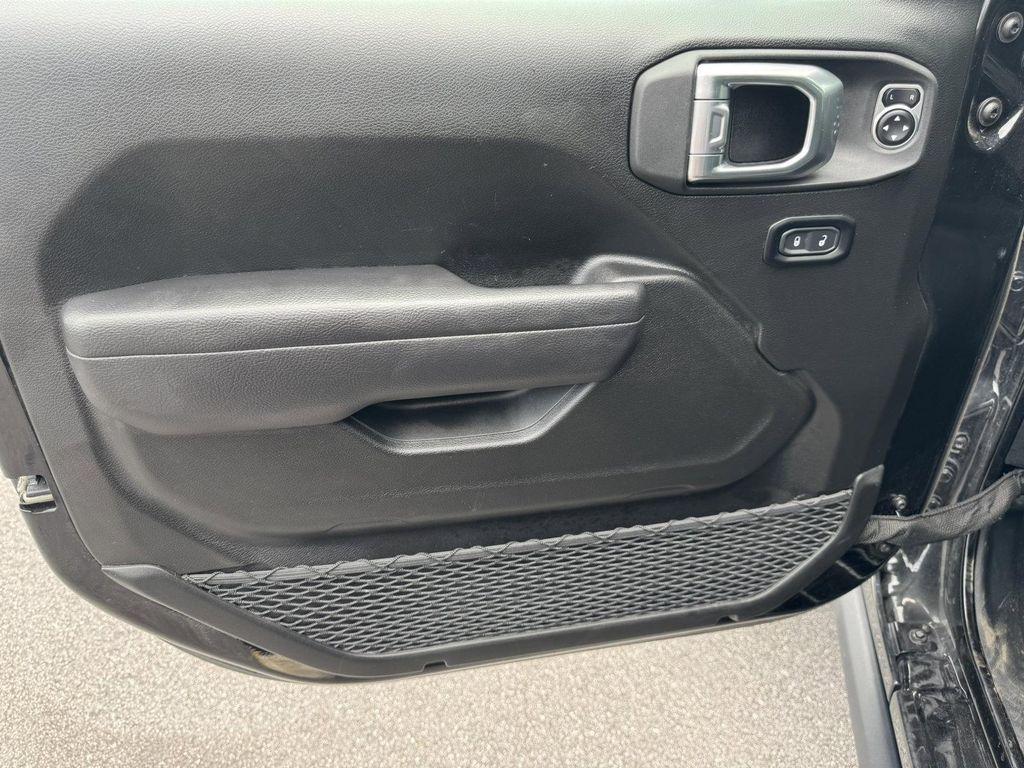 used 2025 Jeep Wrangler 4xe car, priced at $29,999