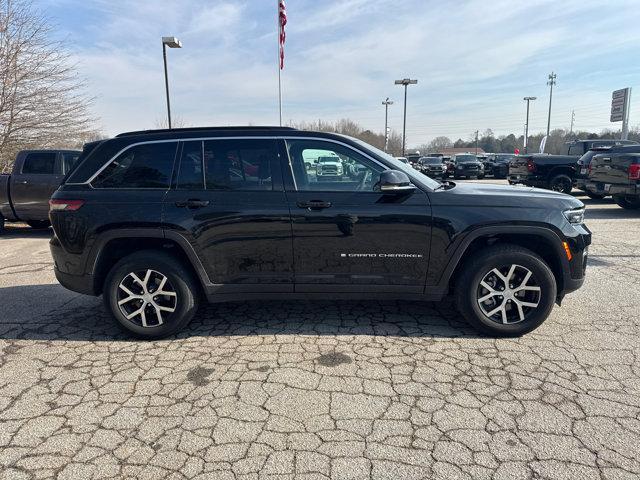 used 2024 Jeep Grand Cherokee car, priced at $32,950