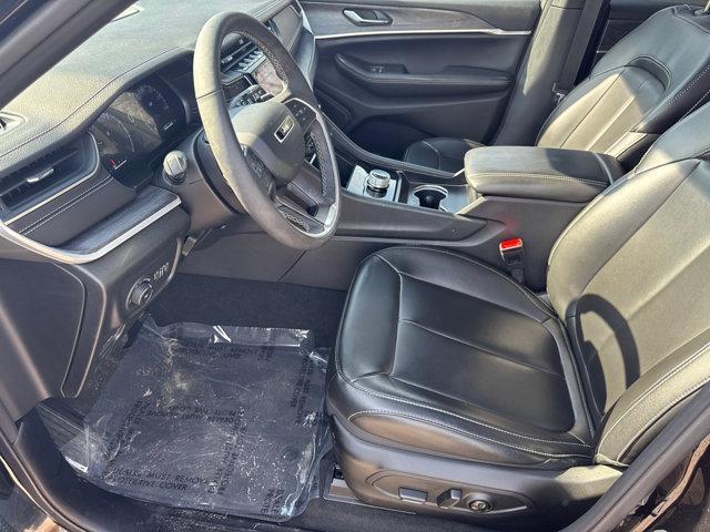 used 2024 Jeep Grand Cherokee car, priced at $32,950