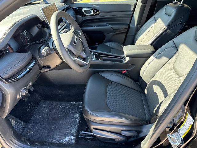 new 2025 Jeep Compass car, priced at $28,750