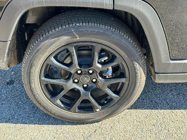 new 2025 Jeep Compass car, priced at $28,750