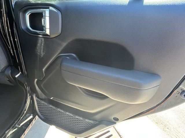 new 2026 Jeep Wrangler car, priced at $46,875